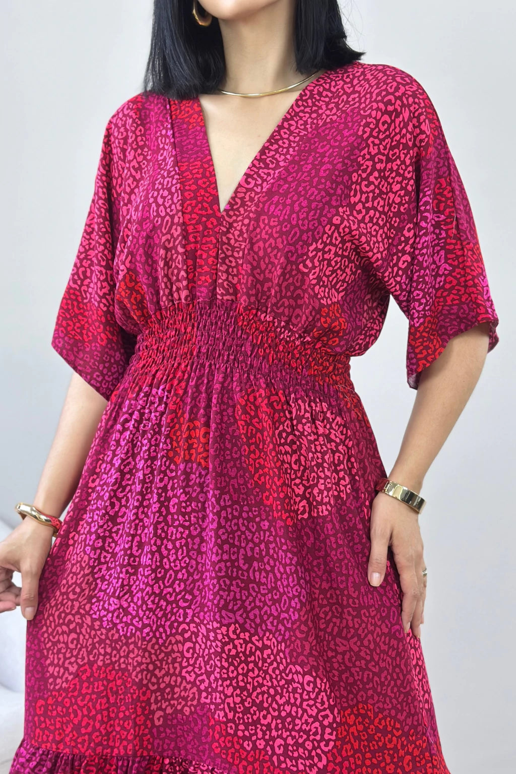 Vestido Lalá Longuete com Decote V e Manga Ampla
Vestido Lalá Longuete
Vestido Lalá Decote V
Vestido Lalá