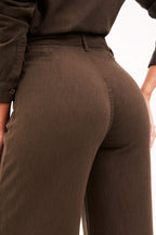 Calça Modeladora Pantalona 100%
[PAGUE 1 LEVE 2] Calça Modeladora Pantalona 100% Linho Premium
Calça Modeladora Pantalona 100% Linho Premium
Calça Modeladora Pantalona